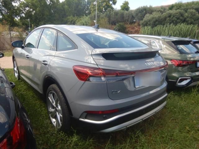 Audi Q4 e-tron SpBack S-line Matrix RFK foto 5