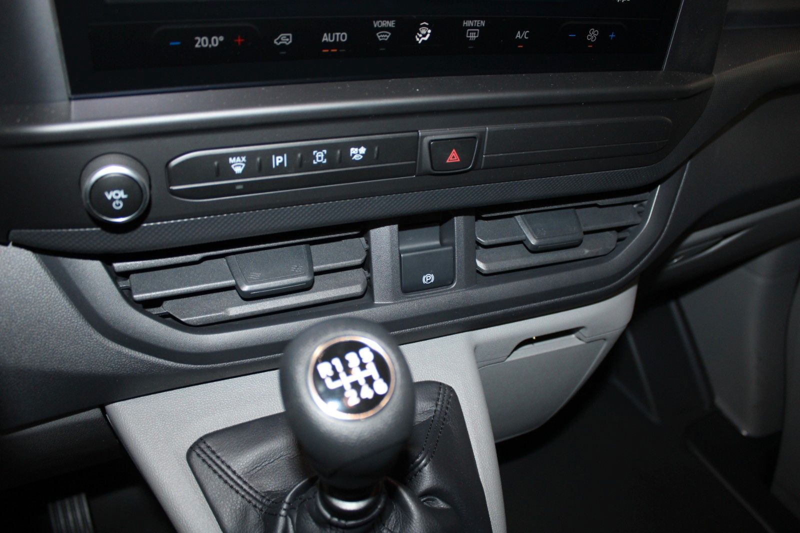 Fahrzeugabbildung Ford Transit Custom TREND L2 Kasten LED NAVI ACC uvm.