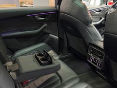 AUDI Q7 50 TDI Competition Plus*HEAD*PANO*360*1.HAND