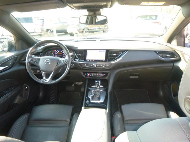 Fahrzeugabbildung Opel Insignia B Sports Tourer >AUT/AHK/KAM/LED/Leder