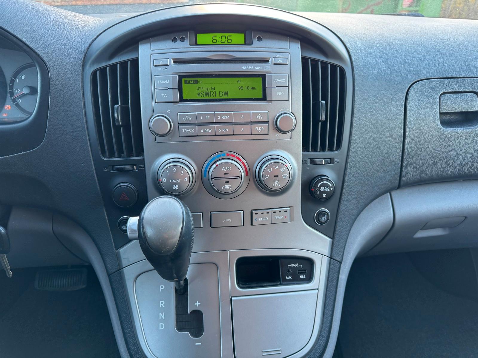 Hyundai H-1 Travel Premium Automatik,Leder,8 Sitze,Klima