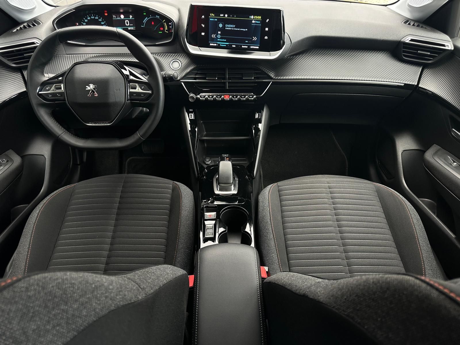 PEUGEOT e-208 Active Pack LED#SPUR#TEMPO#PDC#DAB#KLIMA - Image 10