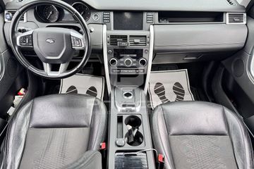 Land-Rover Discovery Sport - 10