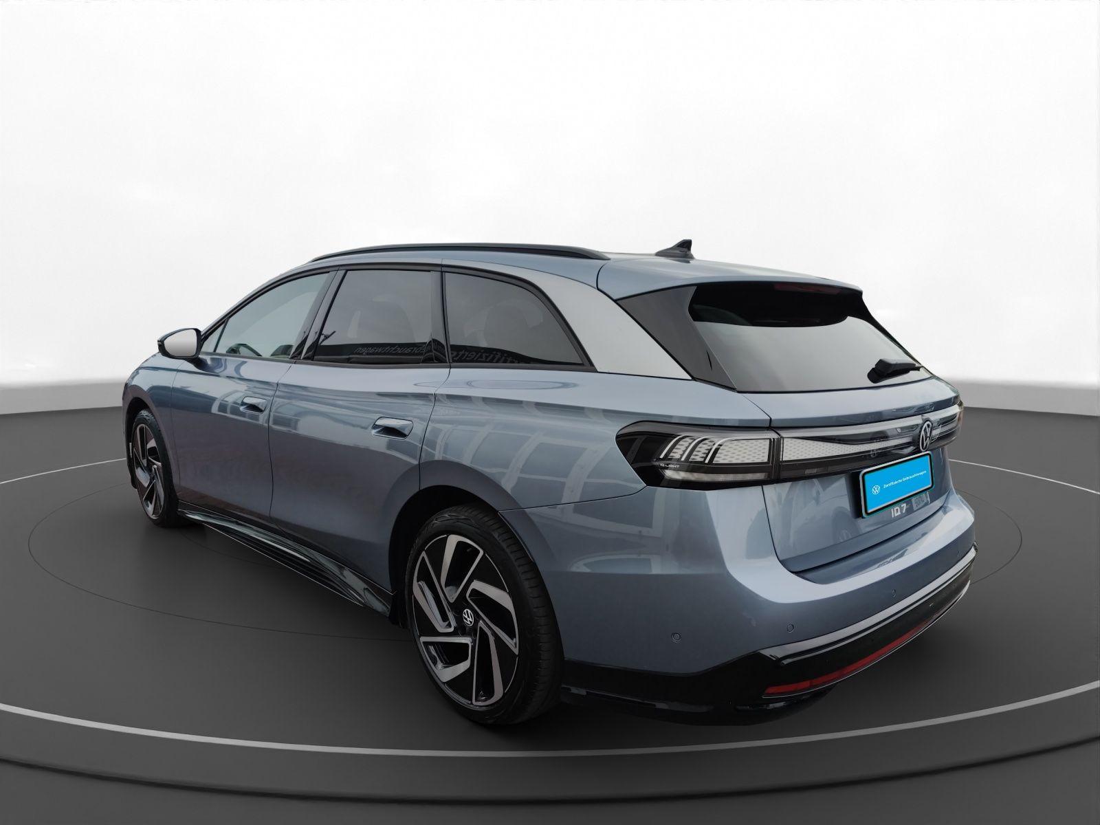 Volkswagen ID.7 Tourer Pro Matrix AHK HUD Navi Wärmepumpe