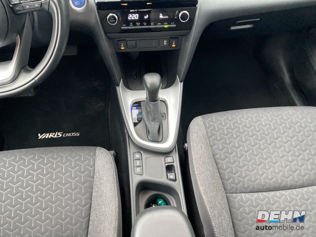 Toyota Yaris Cross 1.5 Hybrid Team Deutsch.Safety Cargo