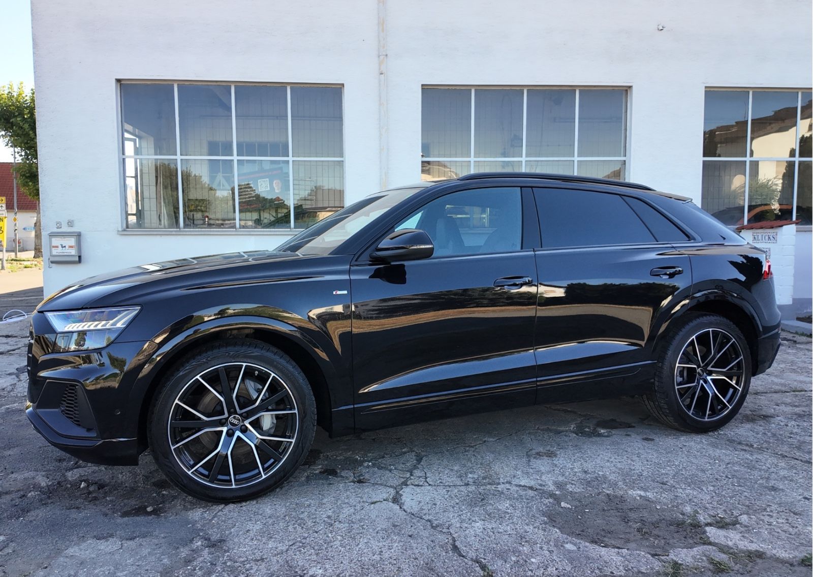 Audi Q8 55 TFSI quattro / Audi-Garantie foto 7