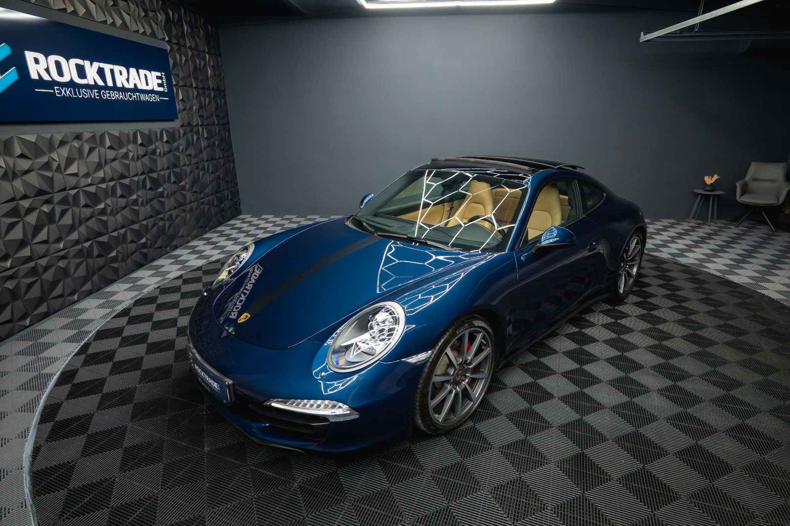 Fahrzeugabbildung Porsche 991 911 Carrera 4 S *111 Punkte*Pano*Sportabgas*