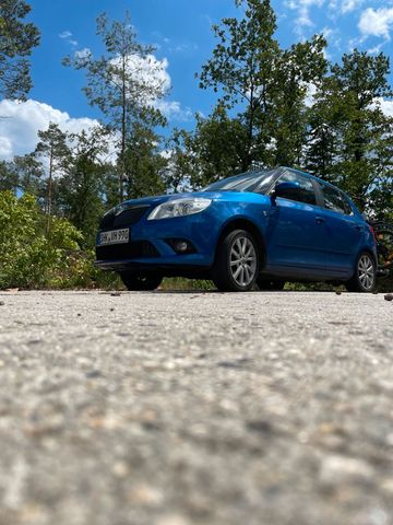 Skoda ŠKODA Fabia 1.2 TSI Best of Race Blau Meta...