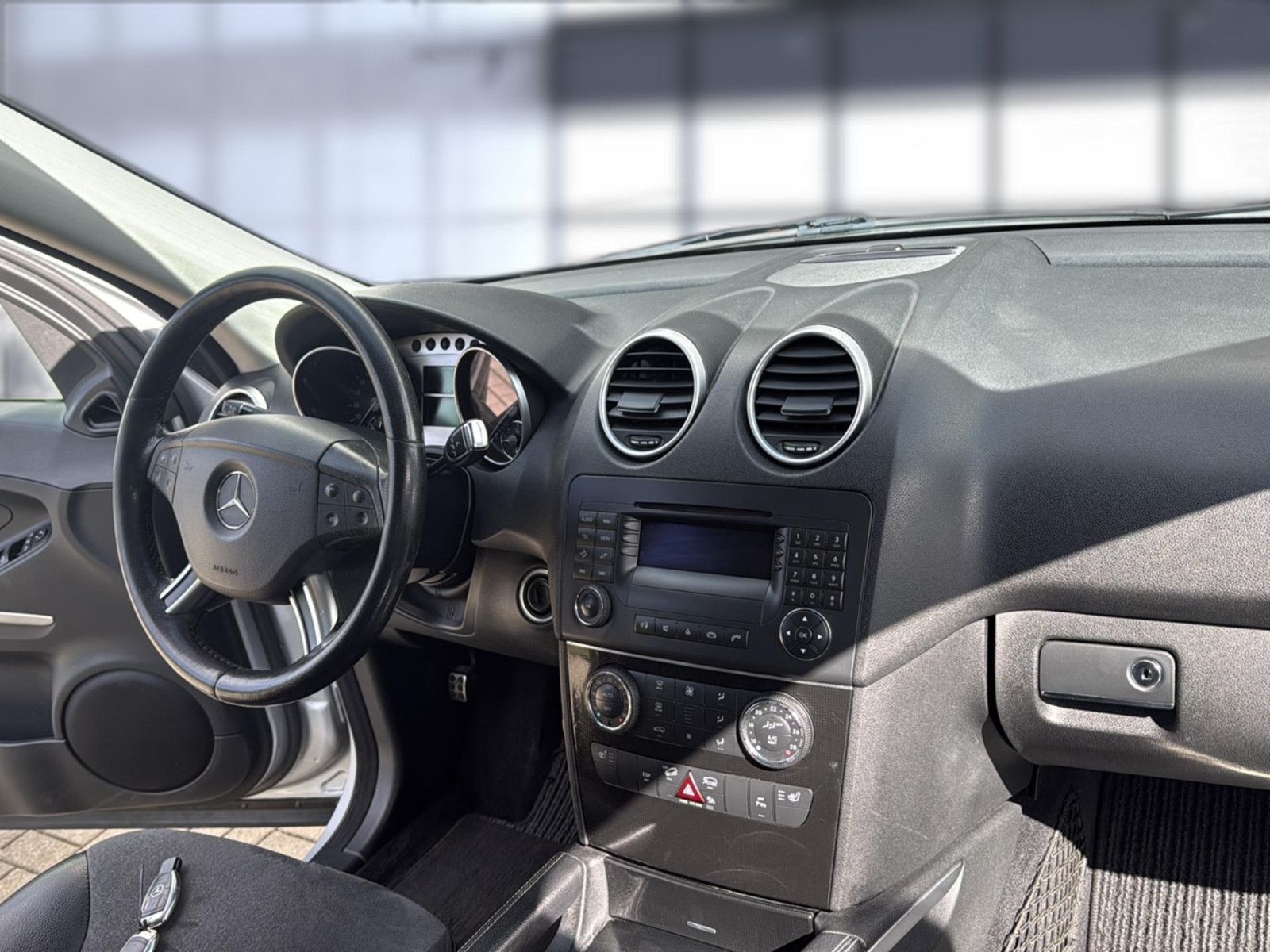 Fahrzeugabbildung Mercedes-Benz ML 280 CDI 4Matic/ AHK