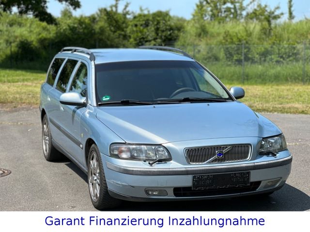 Volvo V70 Kombi 2.4 T / 2.5 T voll Ausstattung LPG Gas