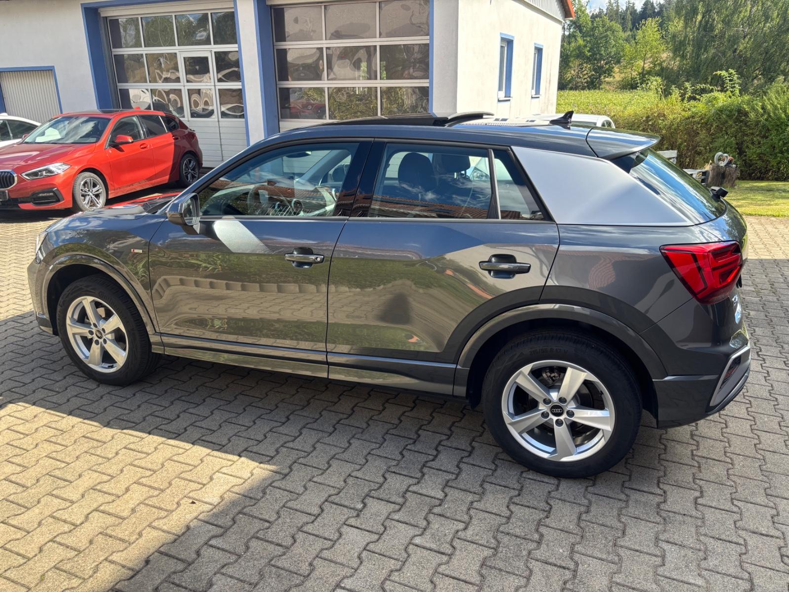 Audi Q2 35 TFSI S line,Pano,Matrix-LED,ACC,RFK,SHZ,