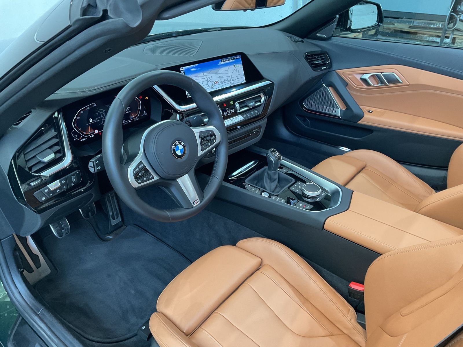 Fahrzeugeinzelansicht 7 Fahrzeugabbildung BMW Z4 sDrive20i |Windschutz |M Sportpaket |Harman K