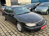 Opel Omega 2.2 16V Elegance*KLIMAAUT*SCHIEBED*TÜV NEU - Opel Omega Gebrauchtwagen