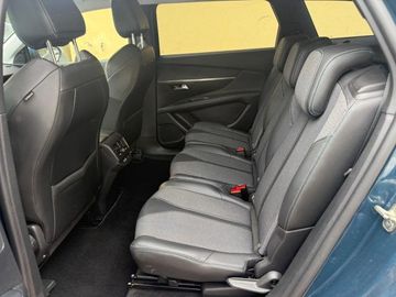 Peugeot 5008 - 10