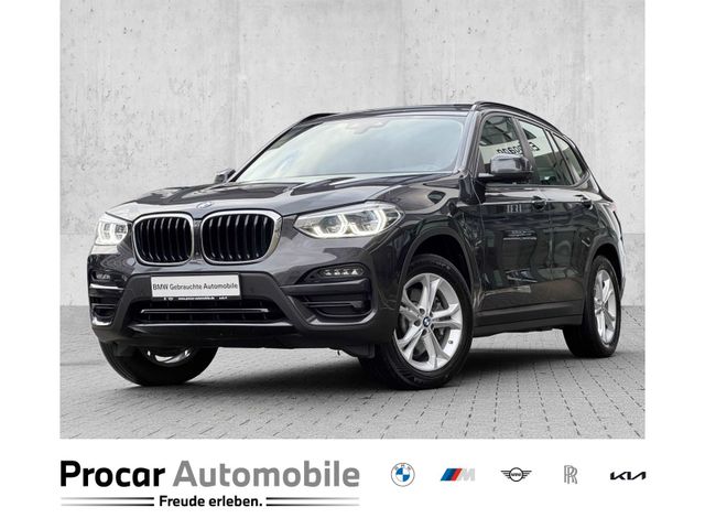 BMW X3 xDrive30e AdapLED AHK Pano DA PA+HuD HiFi