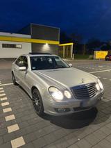 Mercedes-Benz E W211 - Mercedes-Benz W211