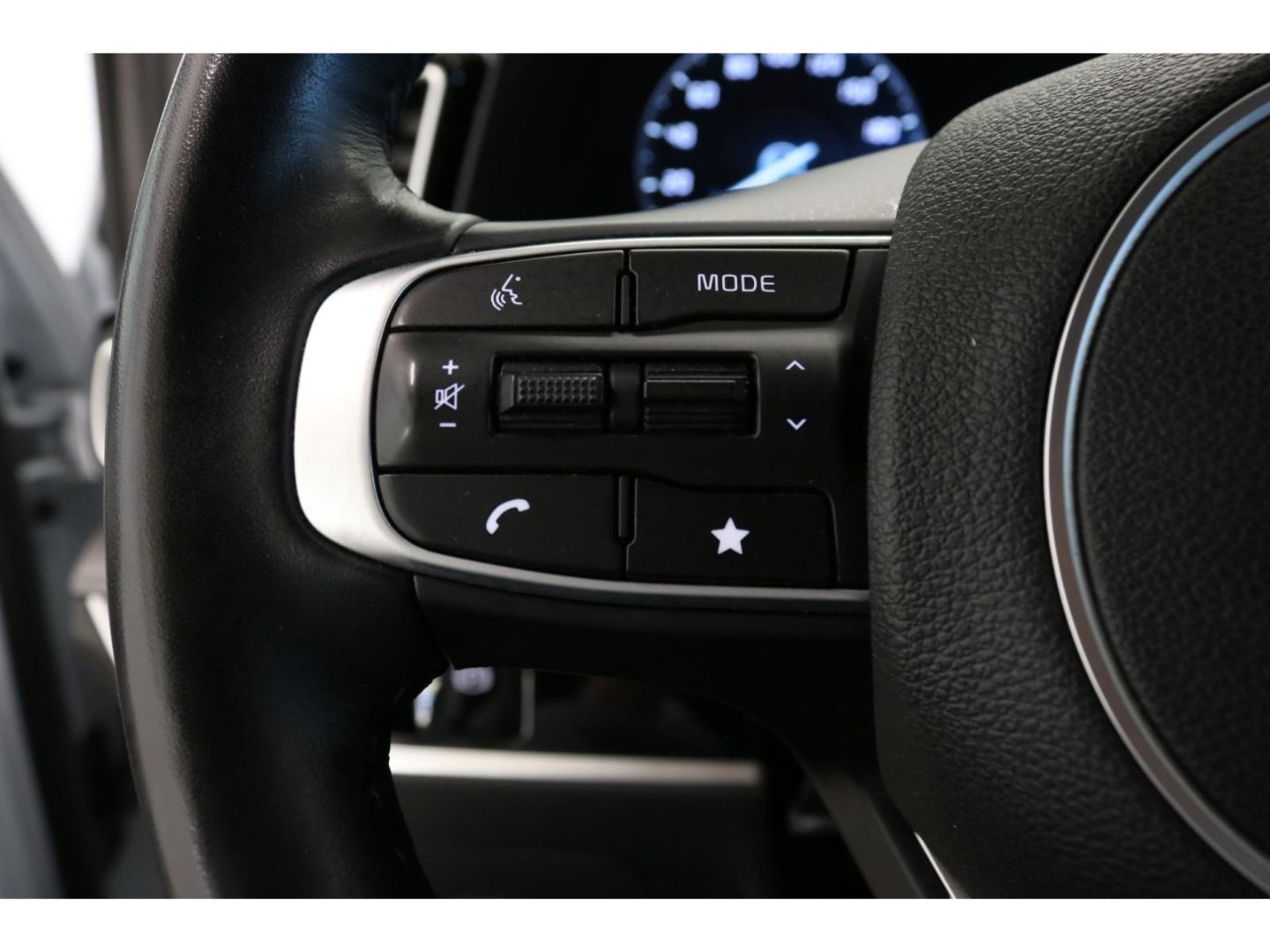 Fahrzeugabbildung Kia Sportage GT-Line AWD 1.6 T-GDI Mild-Hybrid LED