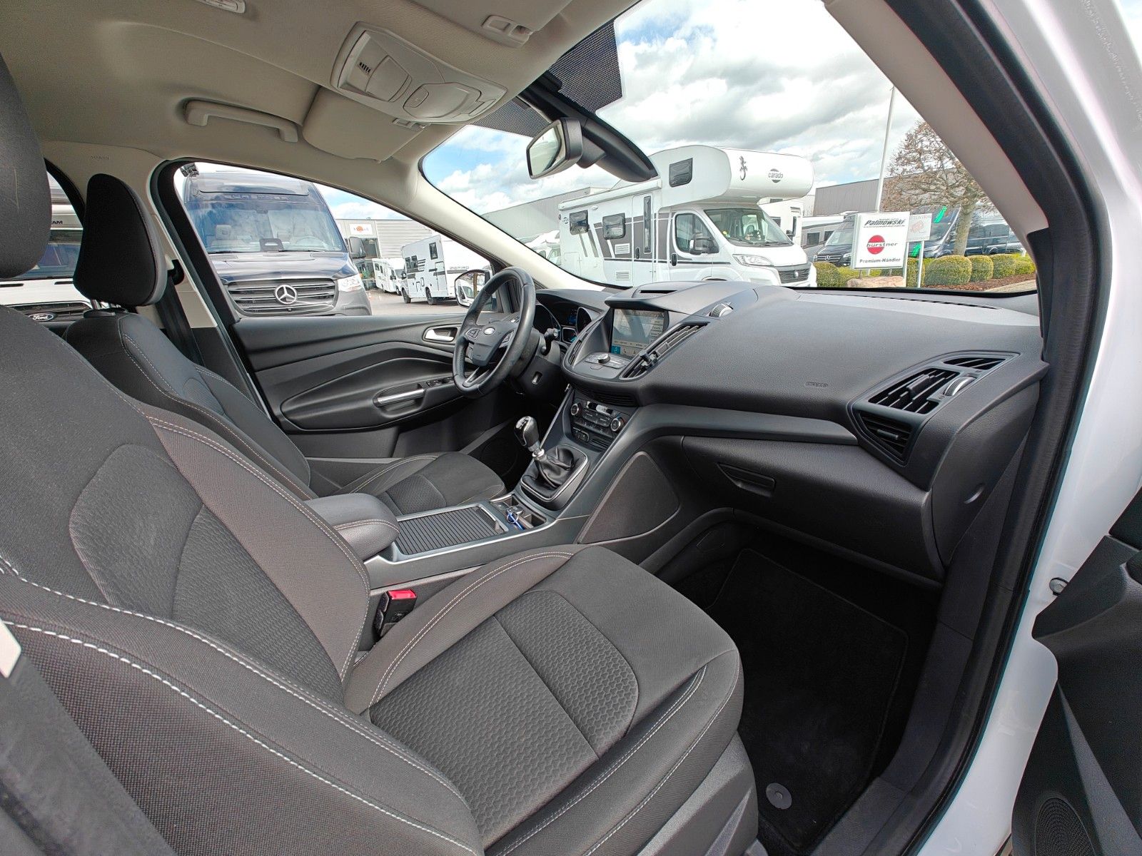 Fahrzeugabbildung Ford Kuga Cool & Connect - SHZ, LHZ, Navi, PDC, 4S -