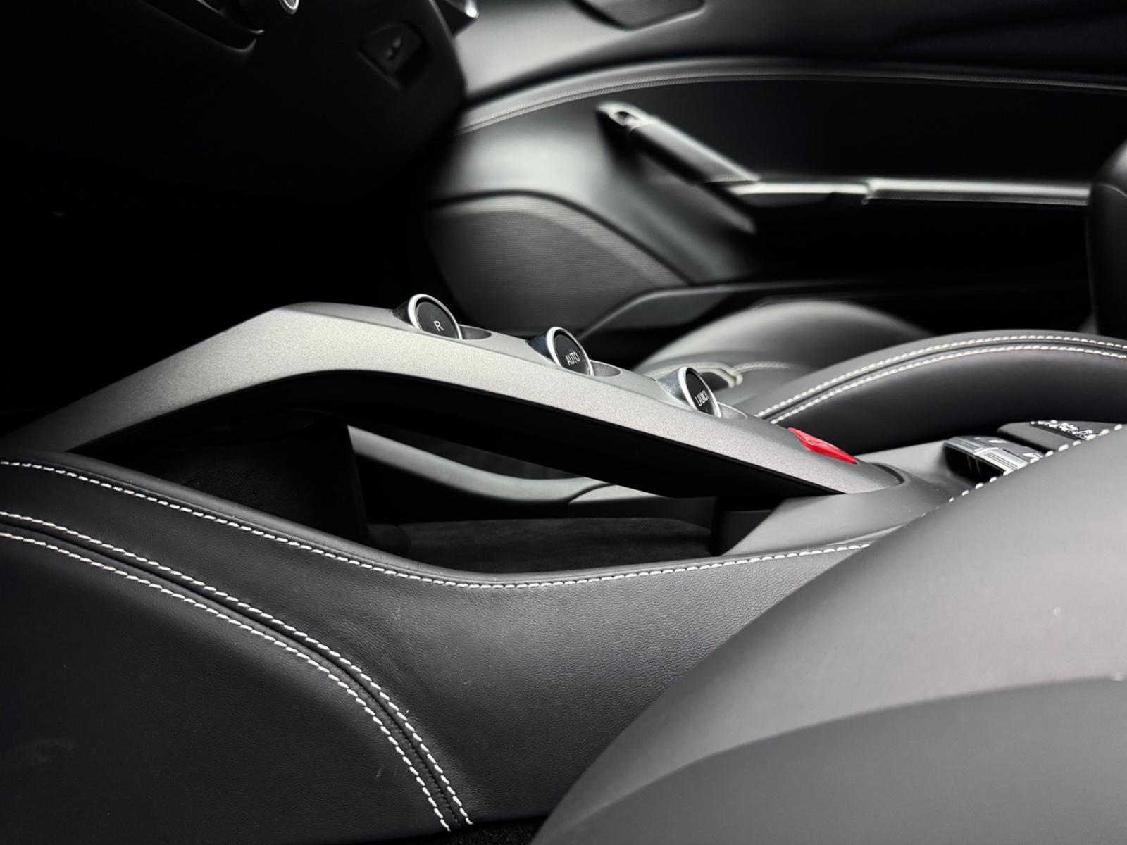 FERRARI 488 GTB CARBON RACING