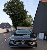 Mercedes-Benz E 300e MBUX High-End/Ambilight/Night Paket - Mercedes-Benz E 300 in Gelsenkirchen