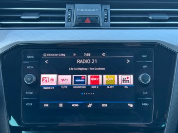 Volkswagen Passat Variant - 11