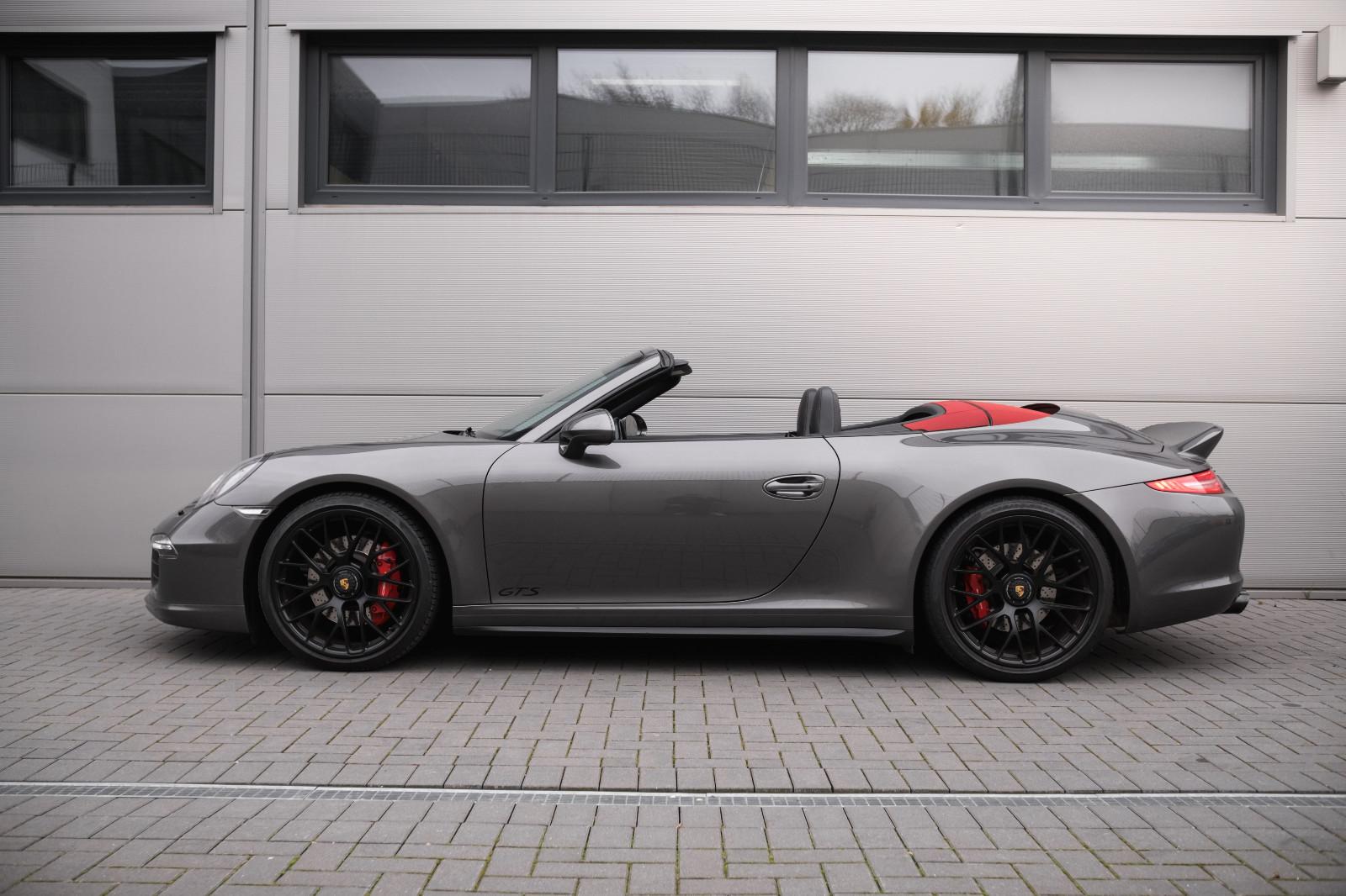 Porsche 911/991.1 GTS Cabrio-el. 18Wegesitz-DAB-BOSE