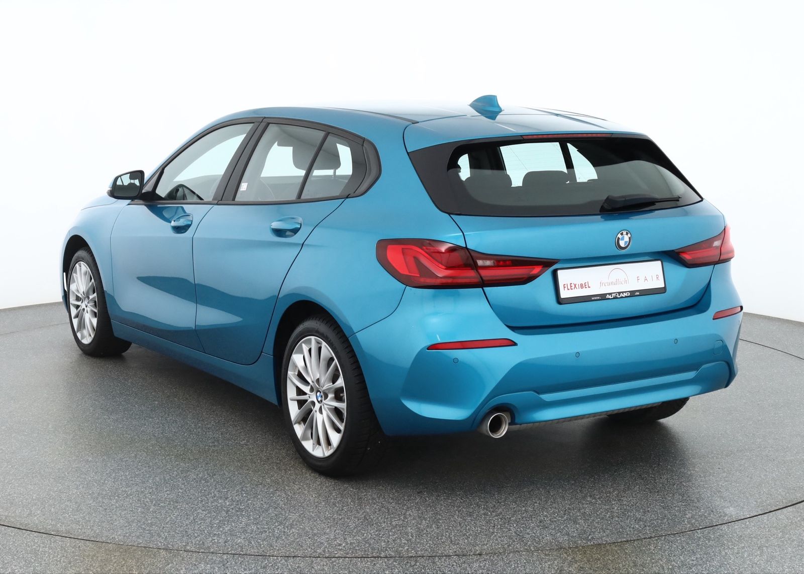 BMW 118i Advantage Aut. LED Navi Sitzheizung imagem 3