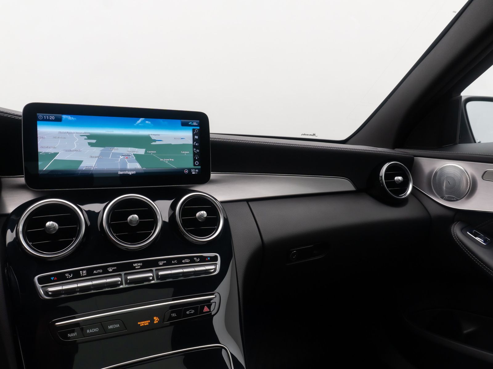 Fahrzeugabbildung Mercedes-Benz C 63 AMG Panorama DAB Burmester Komfort Voll