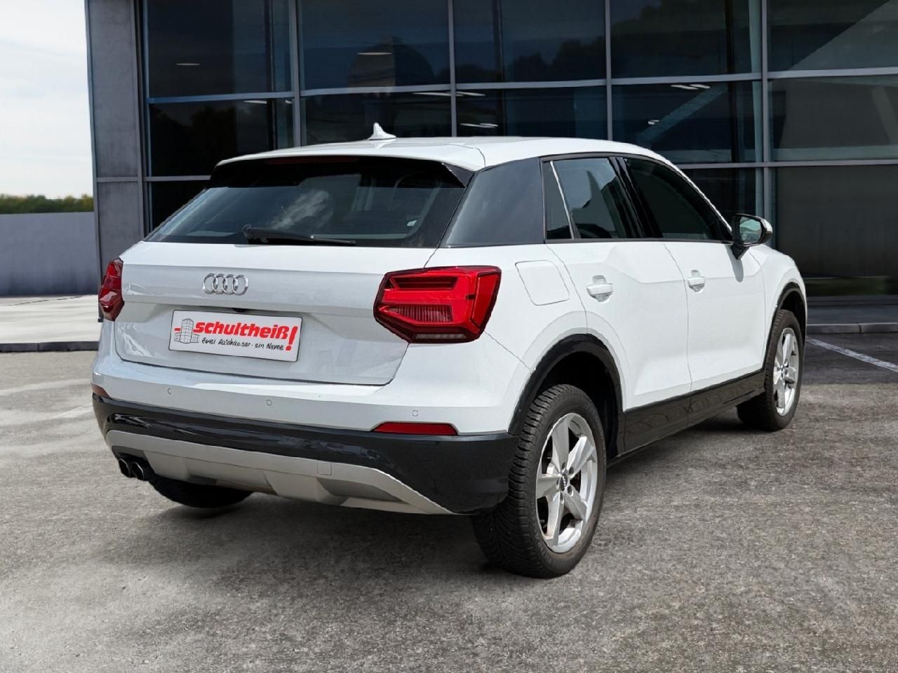 Fahrzeugabbildung Audi Q2 sport