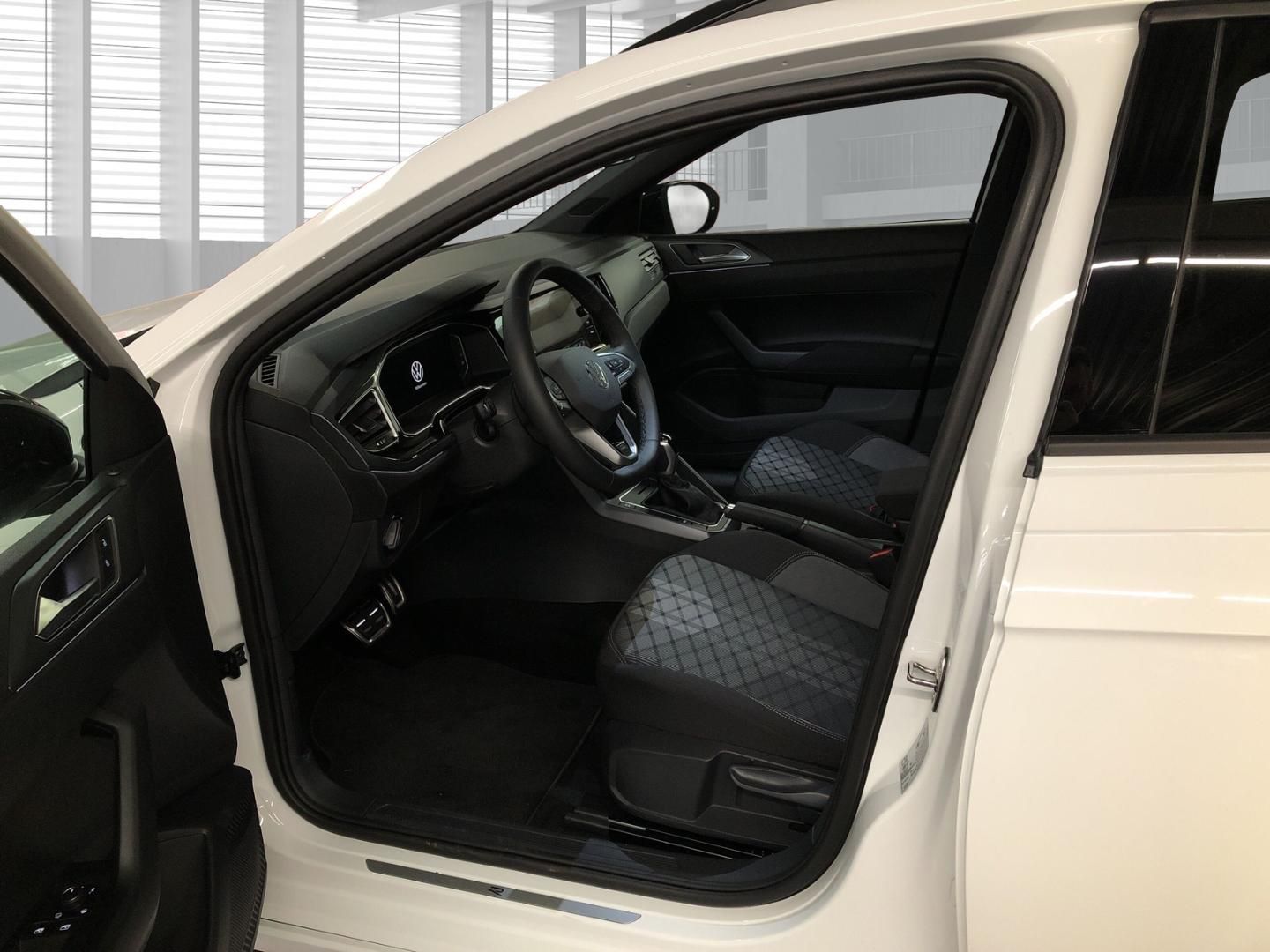 Fahrzeugabbildung Volkswagen Taigo R-Line 1.0 TSI OPF DSG