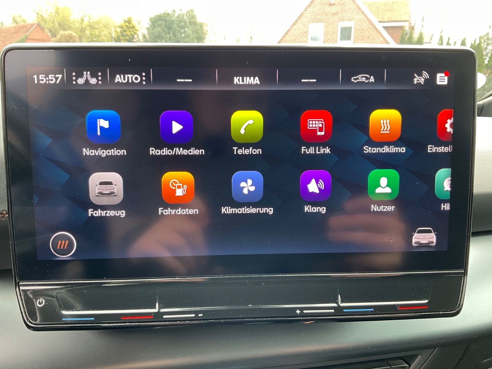 Fahrzeugabbildung CUPRA Born 58 kWh 150 kW,Kamera,Navi,Sitzheizung,AHK
