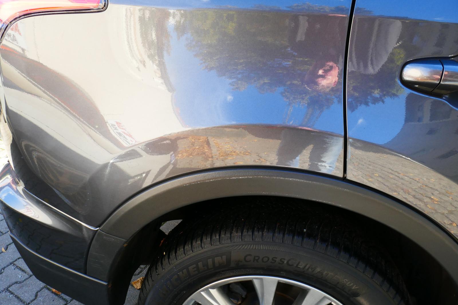 TOYOTA RAV 4 155CH - BVA - 1ERE MAIN - HAYON ÉLECTRIQUE - 75.342 KMS