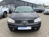 Renault Megane II Coupe / Cabrio Privilege - Renault Megane: Privilege