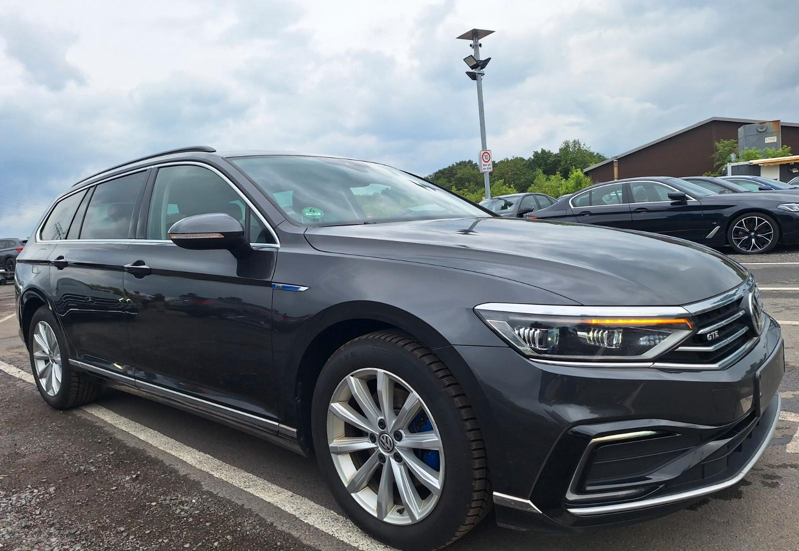 Volkswagen Passat 1.4 TSI GTE*Virtual*Leder*LED*SHZ*CAM