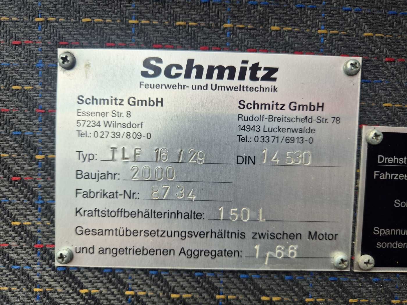 Fahrzeugabbildung MAN 14.224 4x4 TLF 16/29 Tanklöschfahrzeug Feuerwehr