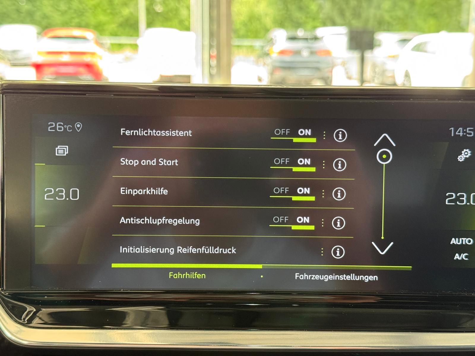 Peugeot 2008  GT LINE LED NAVI PANO ACC VIRTUAL