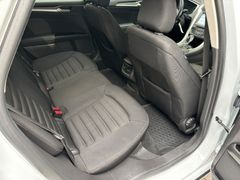 FORD Mondeo Turnier 2.0 TDCi Business Edit*Navi*Sitzh