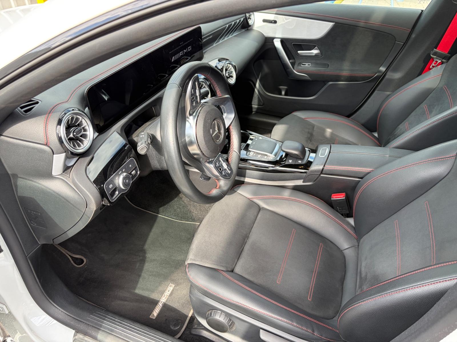 Mercedes-Benz CLA 35 AMG Shooting Brake Garantie Totw. Pano. 