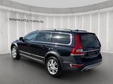 Volvo XC 70 Summum AWD*Autom.*Navi*Xenon*Leder*GSHD - Volvo XC70 mit Diesel-Antrieb: Kombi, Automatik