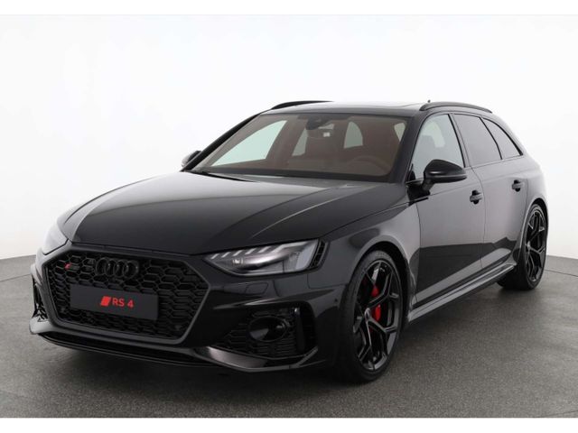 Audi RS4 Avant TFSI quattro LP: 119.915,-/Pano