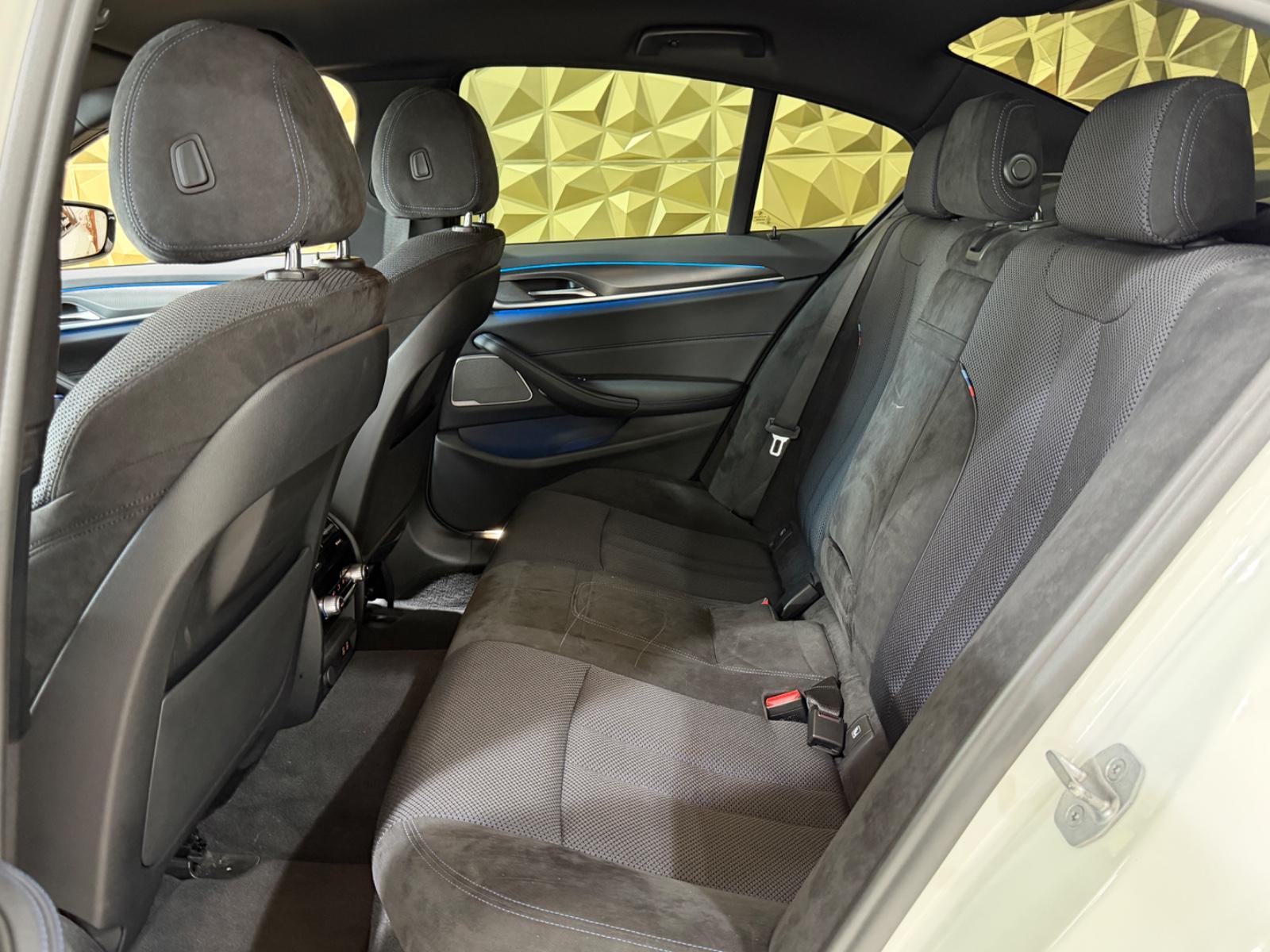 BMW 530e Lim. xDrive|M-SPORTPAKET|LASER|H&K|1.HAND|