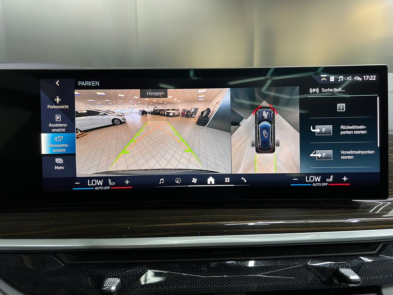 Fahrzeugabbildung BMW X5 50 e xDr PANO+MEMO+LUFT+LED+HEAD+H&K+AHK+360+