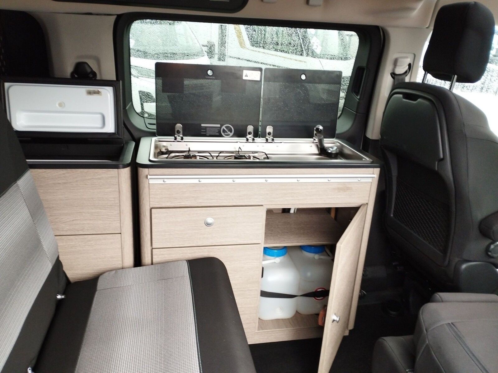 Fahrzeugabbildung Pössl Campster Citroen 180 PS Automatik