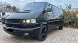 Volkswagen T4 Caravelle 2,8-l-Otto V6 Automatik Standard - Volkswagen T4: Schwarz
