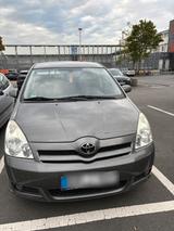 Toyota Corolla Verso  2,2L 7 Setzen - Toyota Corolla Verso aus 2007 mit Diesel-Antrieb