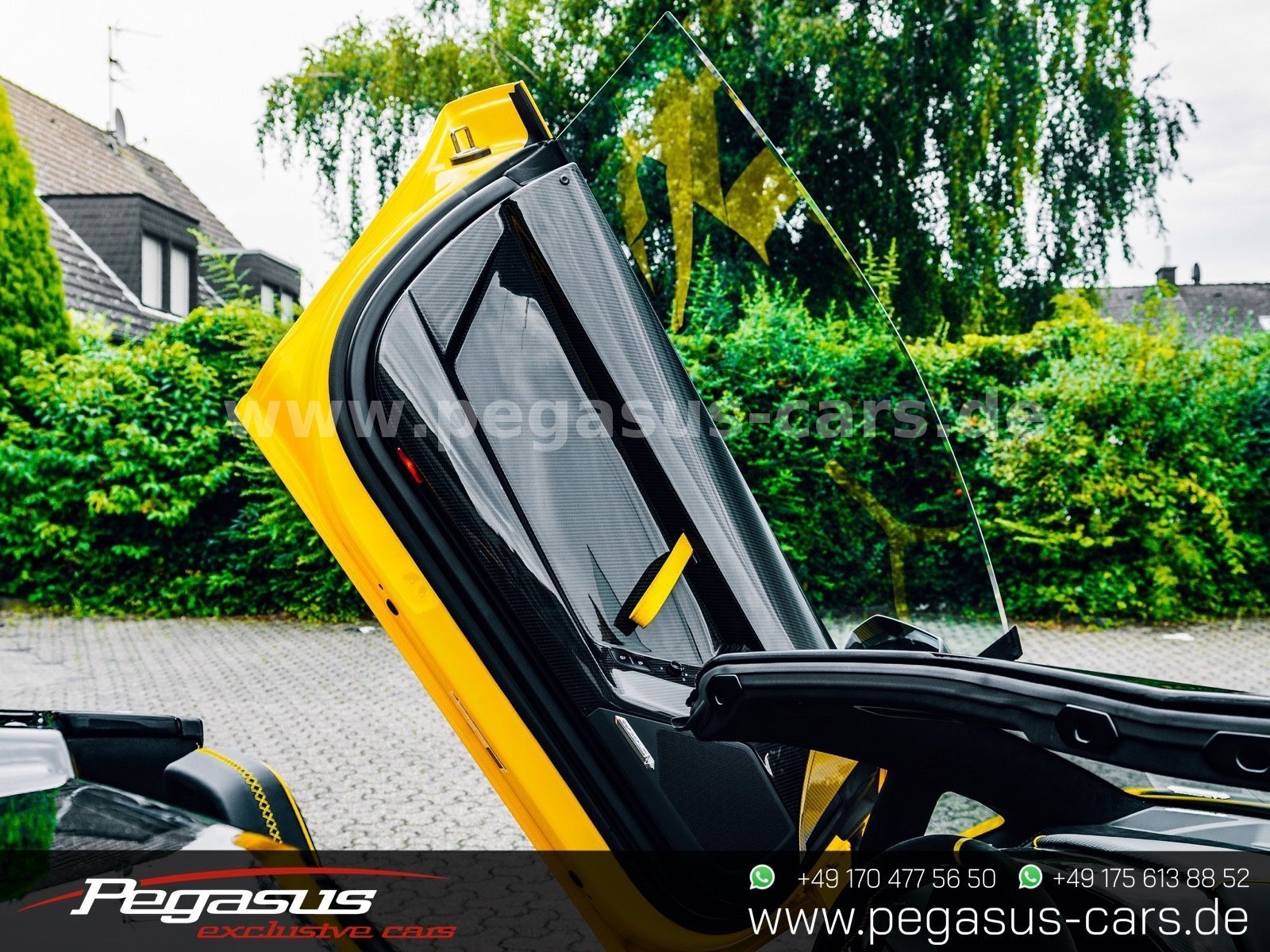 LAMBORGHINI Aventador - 13