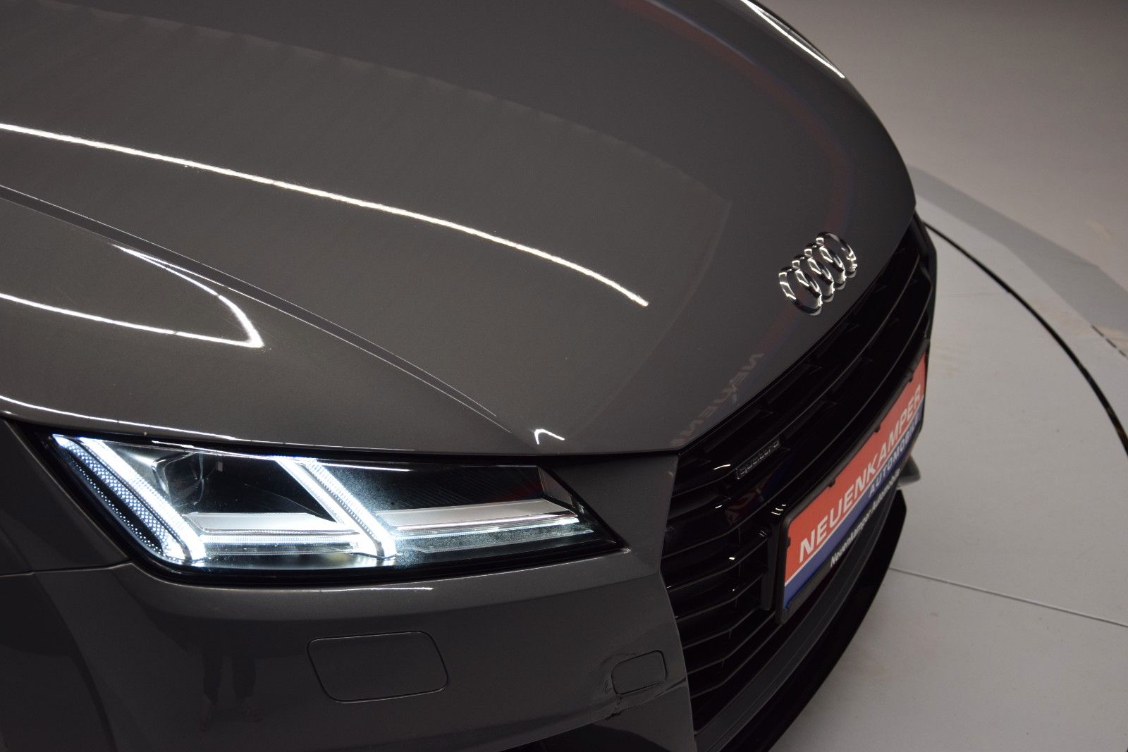 Fahrzeugabbildung Audi TT Coupe 2.0 TFSI quattro competition *No OPF*