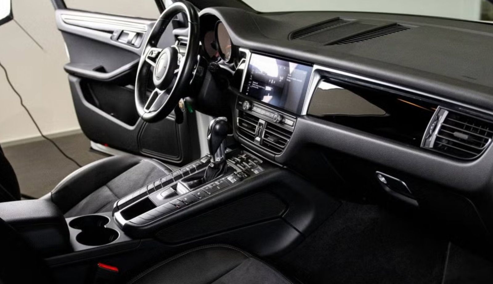 Porsche Macan S foto 9