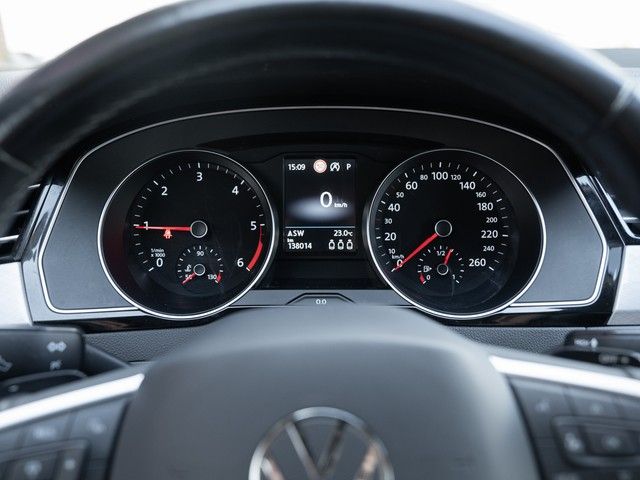 Passat Variant Business TDI DSG AHK ACC AppConne
