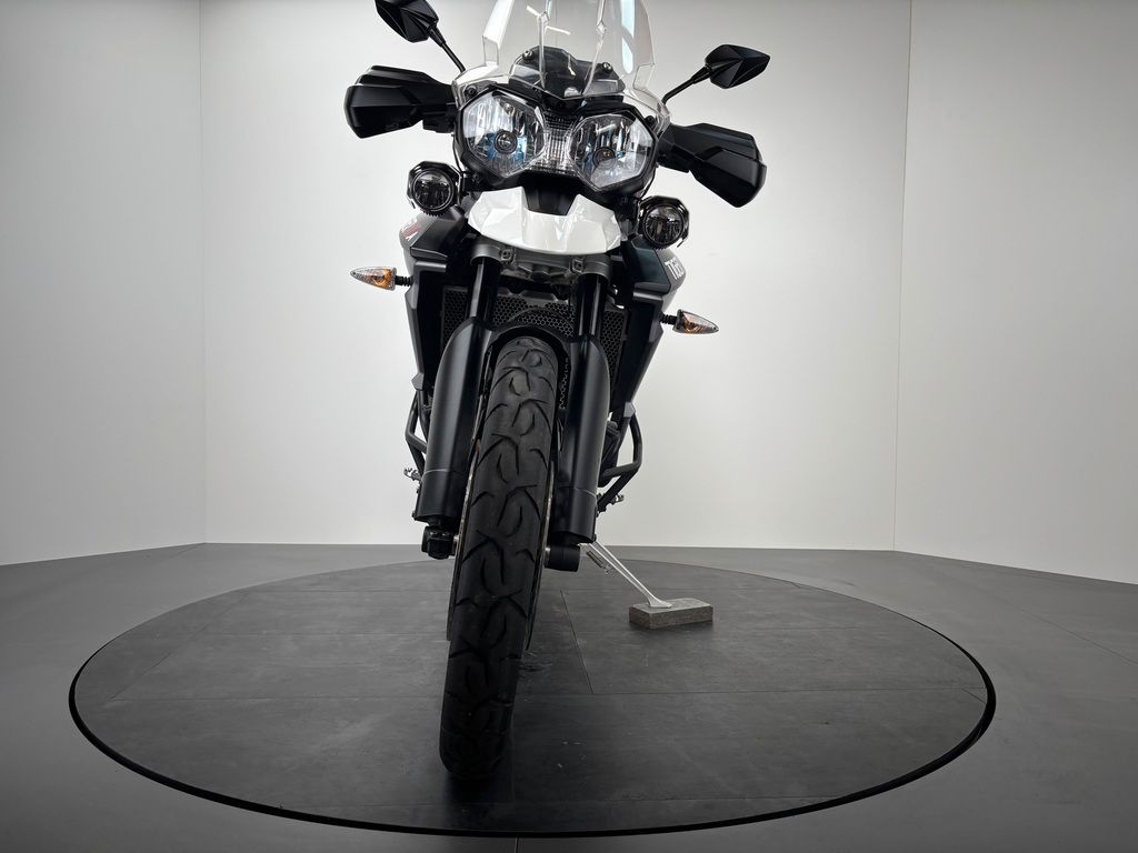 Fahrzeugabbildung Triumph TIGER 800 XCA *ARROW *SITZHEIZUNG